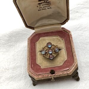 Antique 19th Century Saphiret Ladies Ring